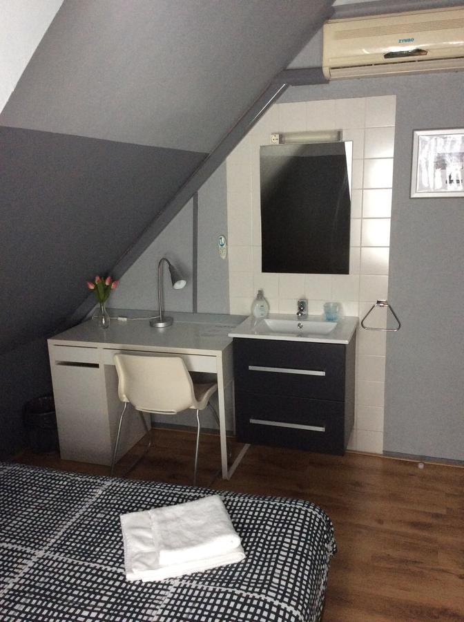 Hotel Den Berg Geertruidenberg Luaran gambar